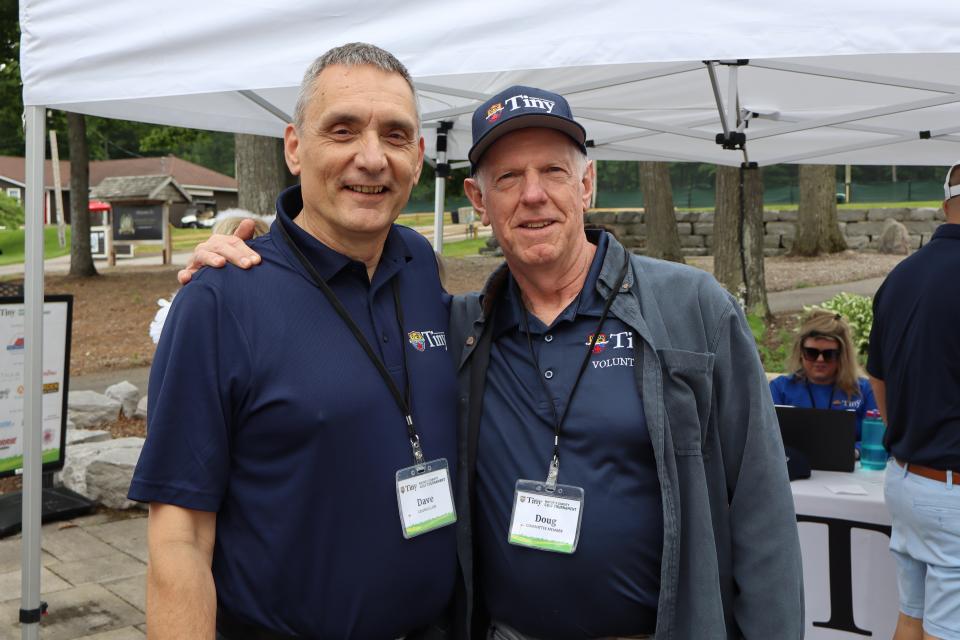 Councillor Brunelle and a volunteer from the Mayor's Charity Golf Tournament Committee